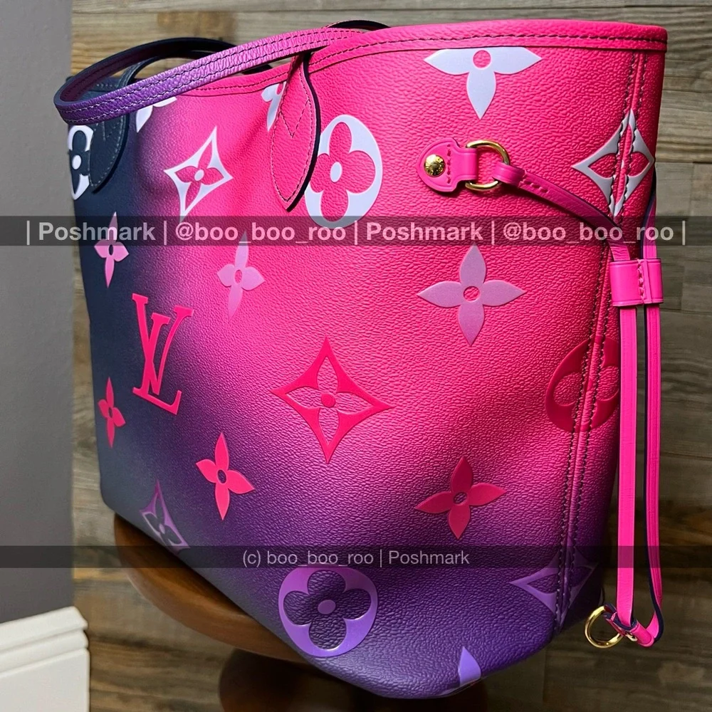 Louis Vuitton Neverfull MM Gradient Pink, Blue, Purple Tote (& Zip Wallet) - Picture 9 of 16